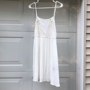 White dress - never worn!